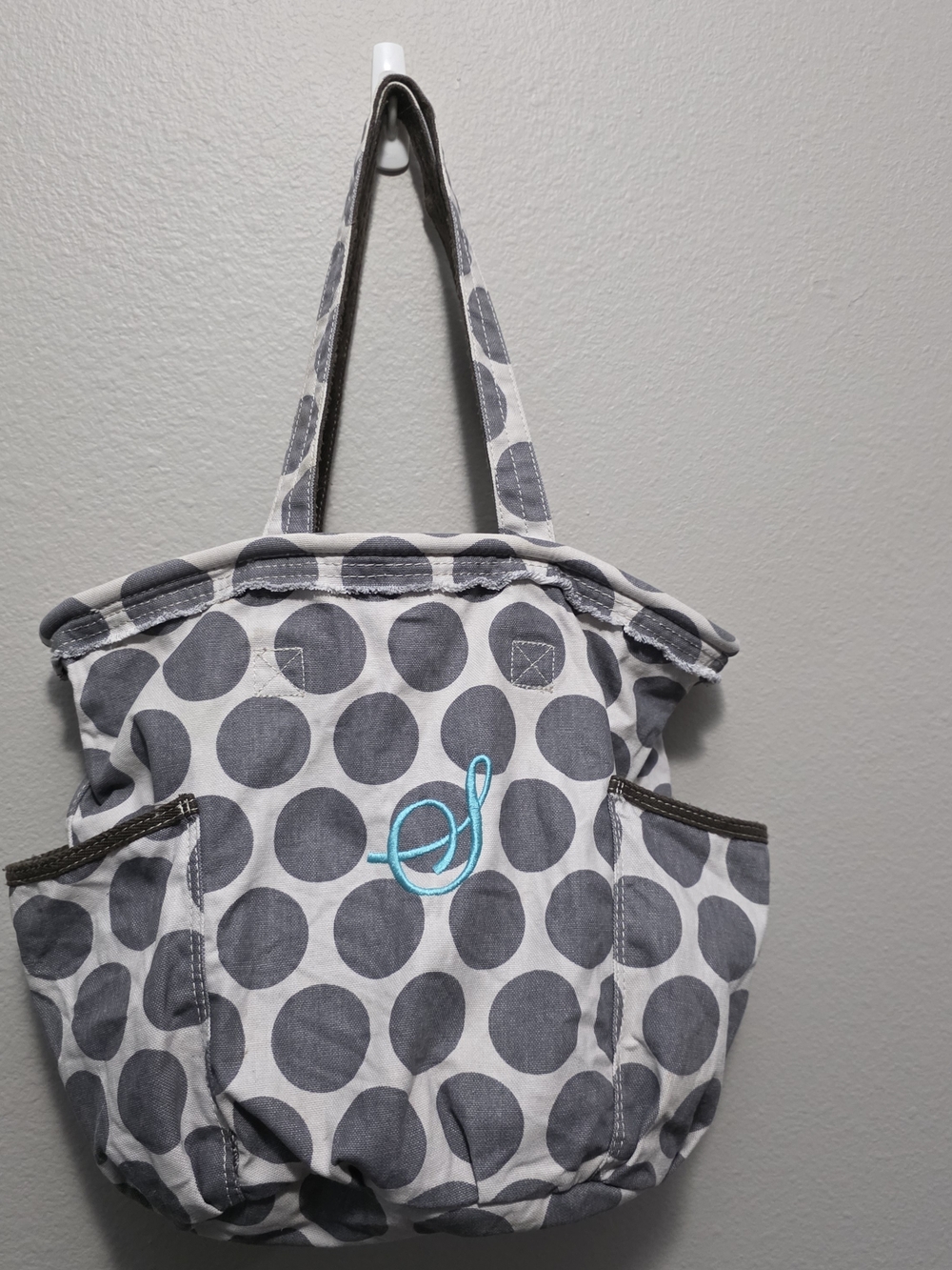 thirty-one Gray Polka Dot Tote with Turquoise Accent